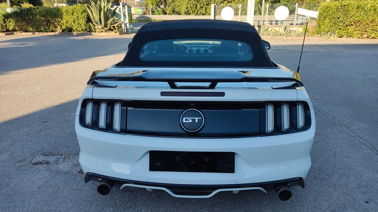 Ford Mustang Cabrio TiVCT GT 5.0 V8