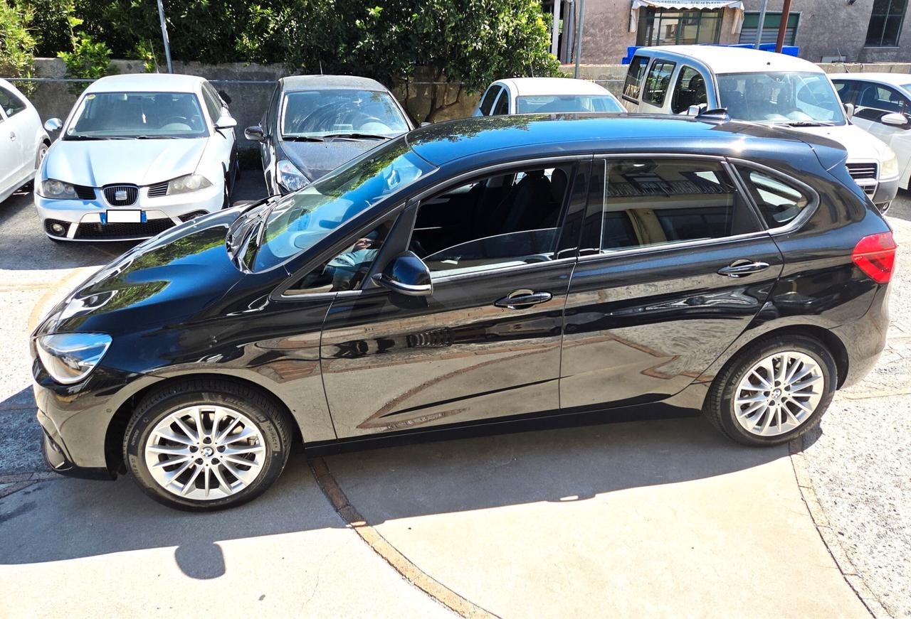 Bmw Active Tourer 218d FULL GARANZIA KM 76000