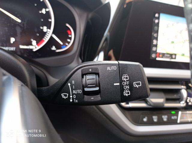BMW 320 d Touring Business Advantage NAVI-CARPLAY-ANDROID
