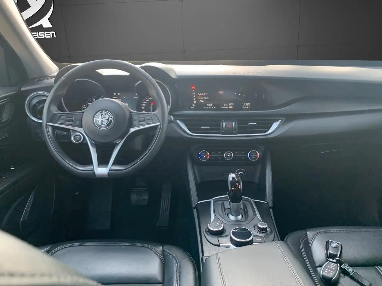 Alfa Romeo Stelvio 2.0 Turbo 200 CV AT8 Q4 Super