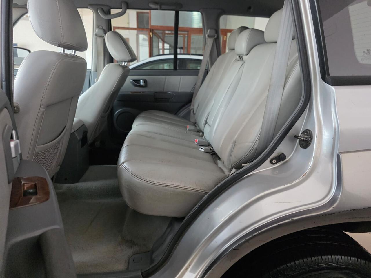 HYUNDAI TECCARAN 4X4 2.9 DIESEL DEL NORD ITA 2004