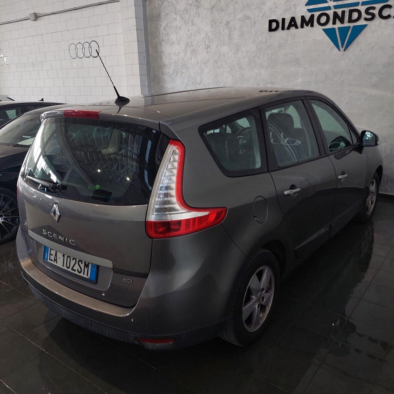Renault Scénic 1.9 dCi KEYLESS+PELLE+NAVI+BLUETOOTH