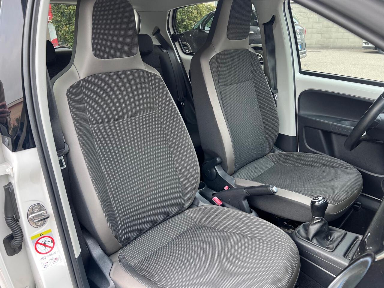Volkswagen up! 5p 1.0 High 75cv NAVI/TEL17; OK NEOPAT. PERFETTA
