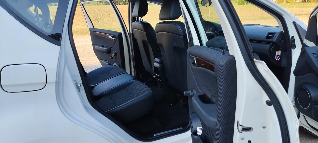 Mercedes-benz A 160 BlueEFFICIENCY Coupé Special Edition