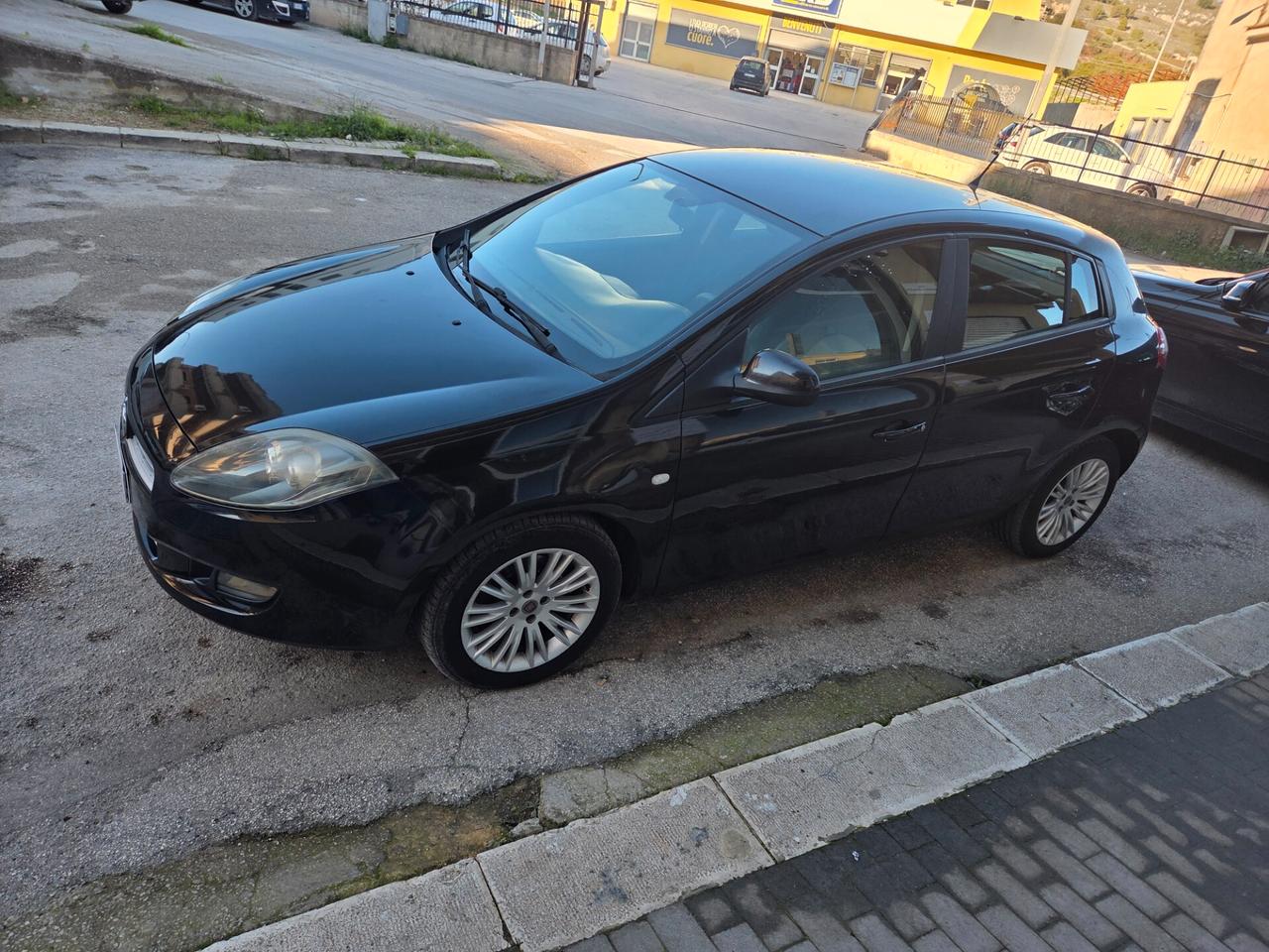 FIAT BRAVO 1.6 MULTIJET 120 CV ANNO 2011 KMCERTIF