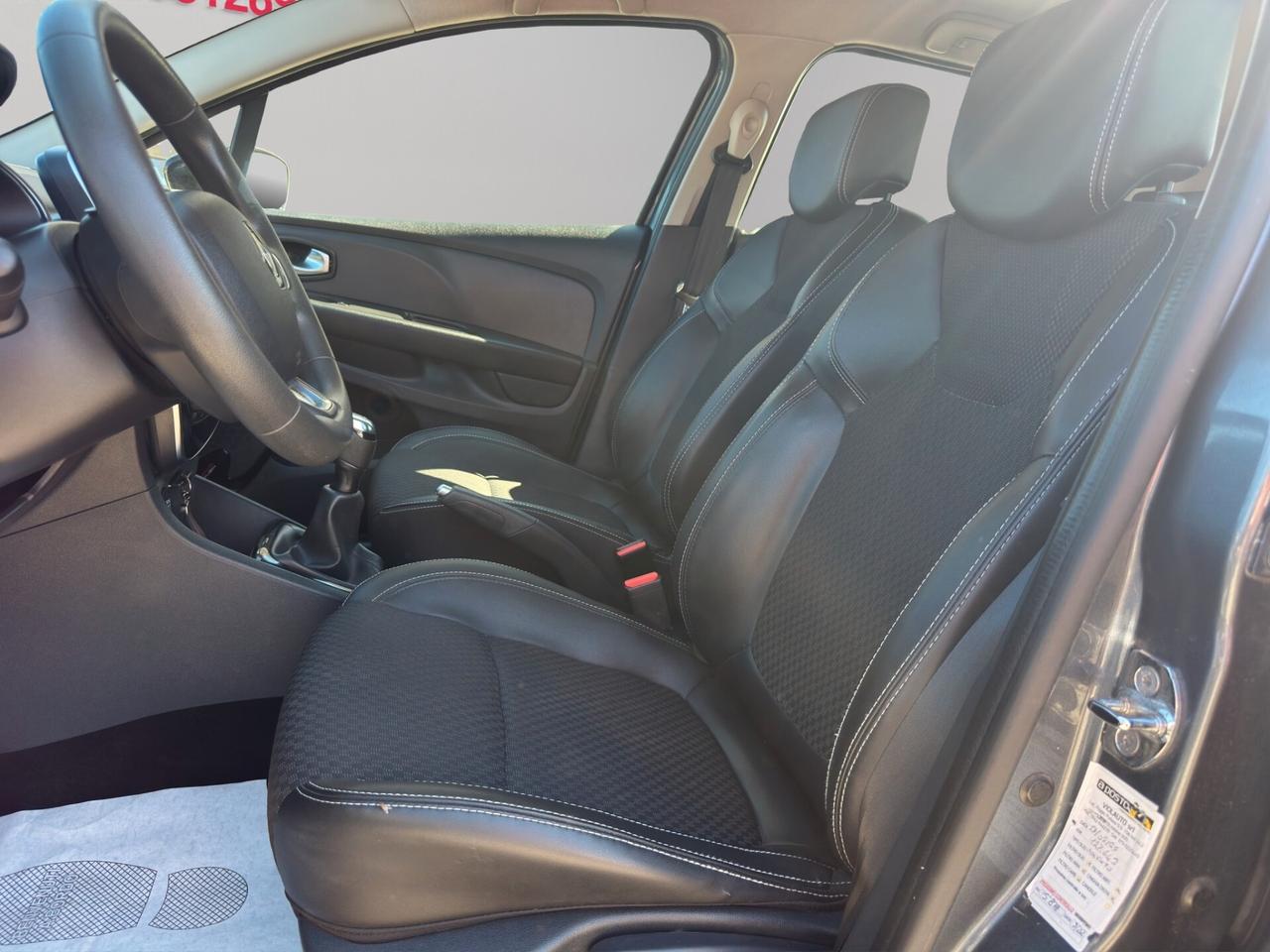 Renault Clio dCi 8V 75 CV Start&Stop 5 porte Energy Duel