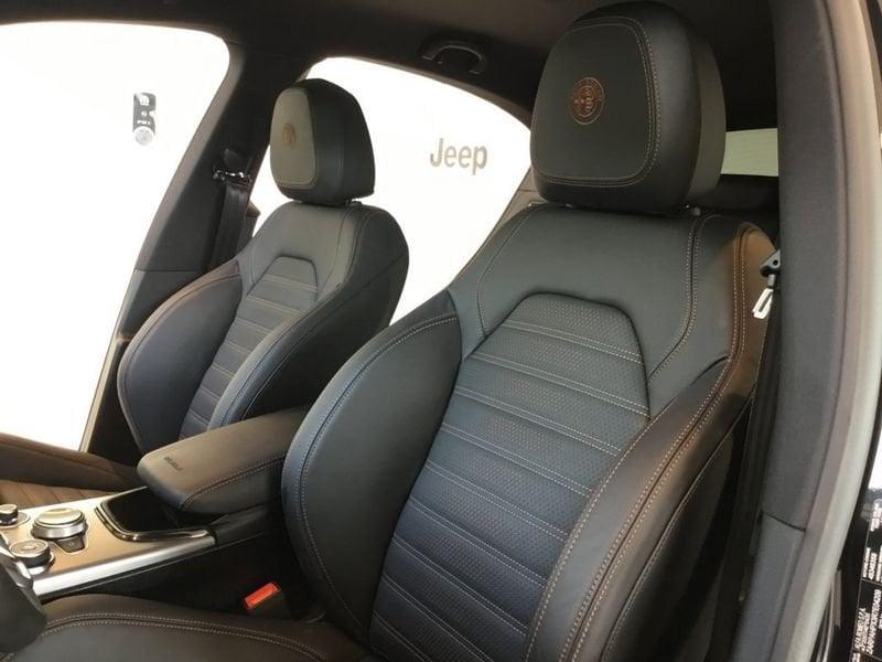 Alfa Romeo Stelvio 2.2 TD 210 CV Intensa AT8 Q4 MY25