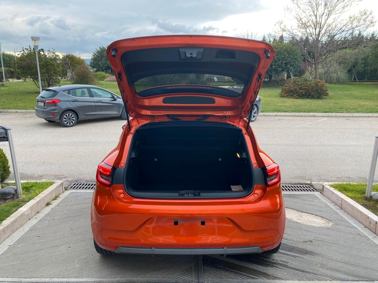 Renault Clio Full Hybrid E-Tech 140 CV 5 porte R.S. Line