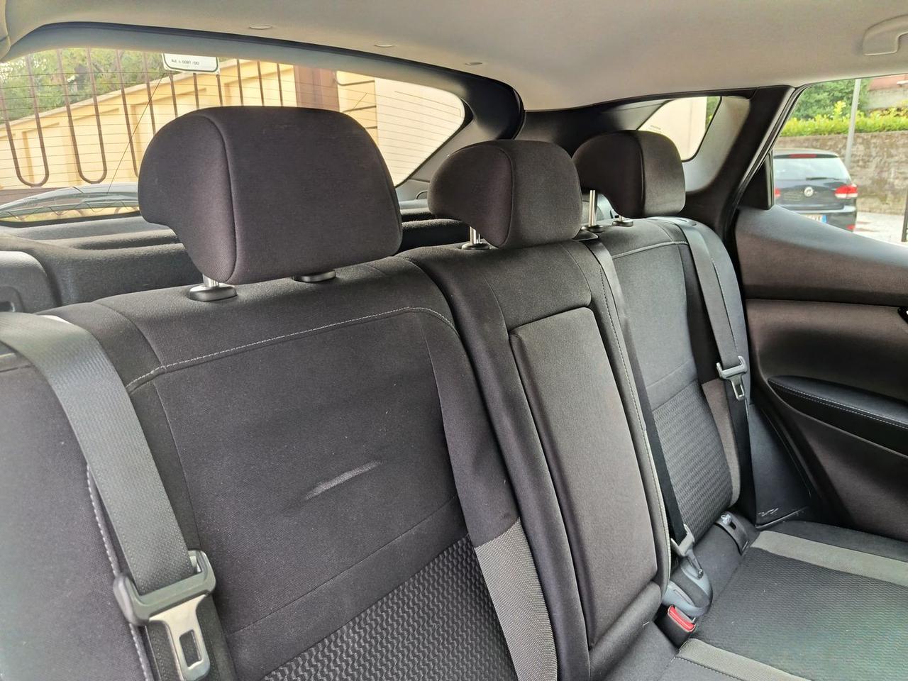 Nissan Qashqai 1.3 DIG-T Business #6833