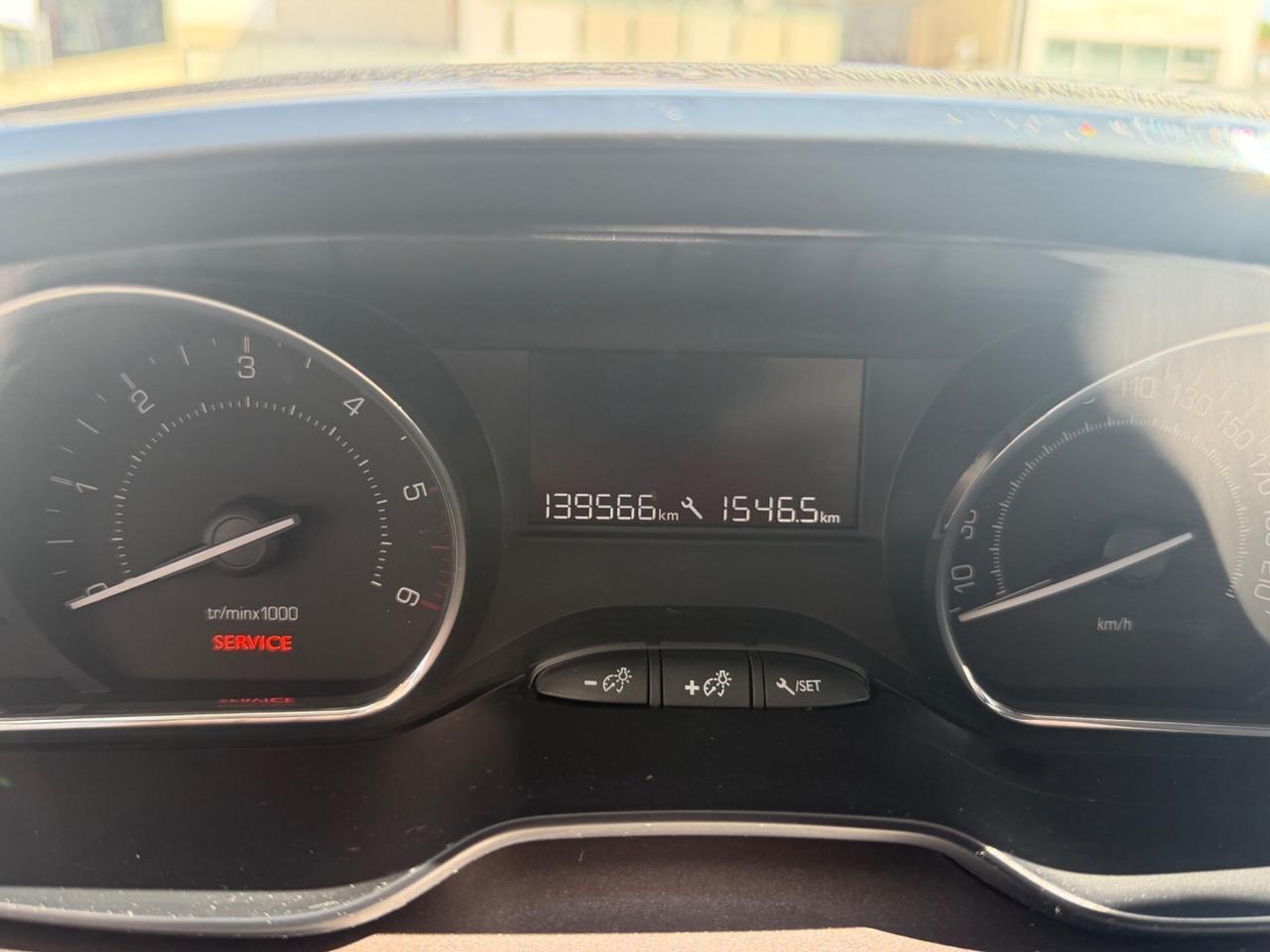 Peugeot 2008 1.6 e-HDi 115 CV Stop&Start Allure