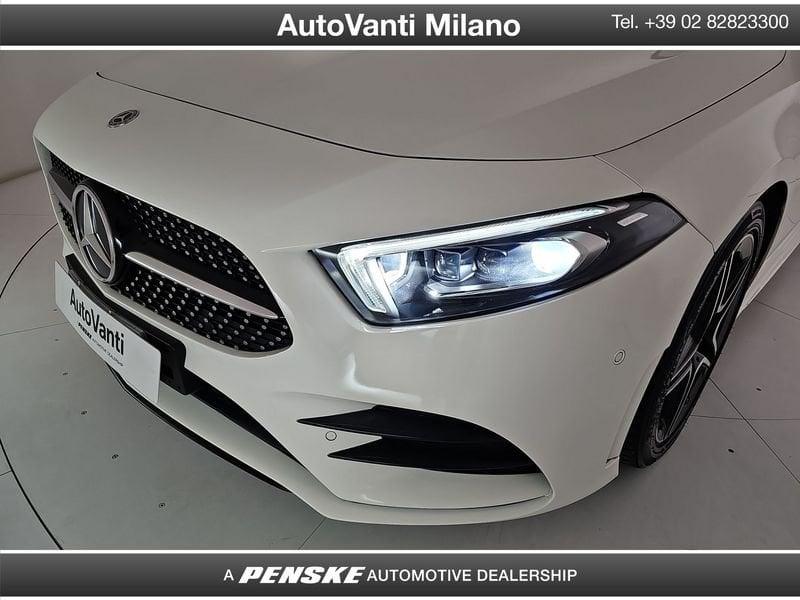 Mercedes-Benz Classe A Berlina 180 Premium