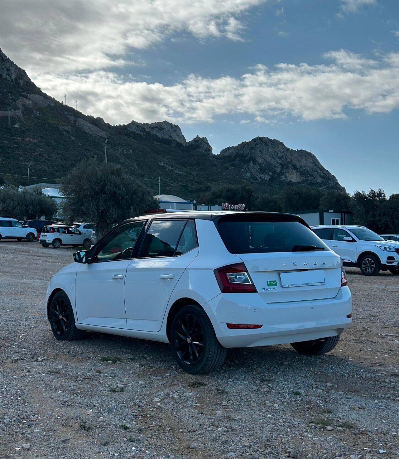 Skoda Fabia 1.0 MPI 60 CV Twin Color Nero