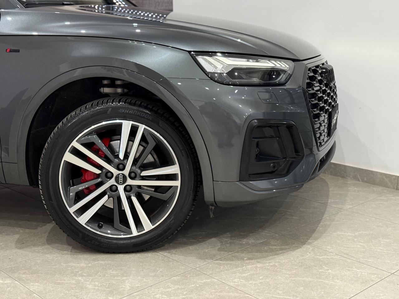 Audi Q5 40 TDI 204 CV quattro S tronic Identity Black