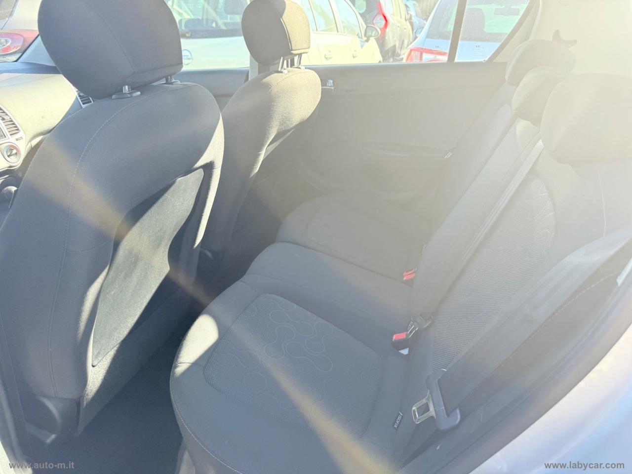 HYUNDAI i20 1.2 5p. Sound Edition