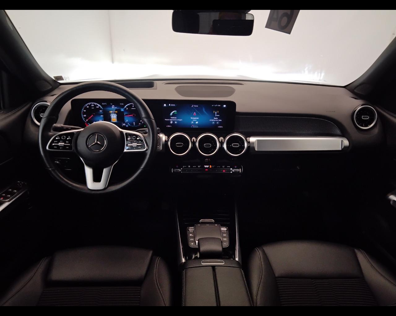 Mercedes-Benz GLB - X247 2019 - GLB 200 d Sport Plus auto