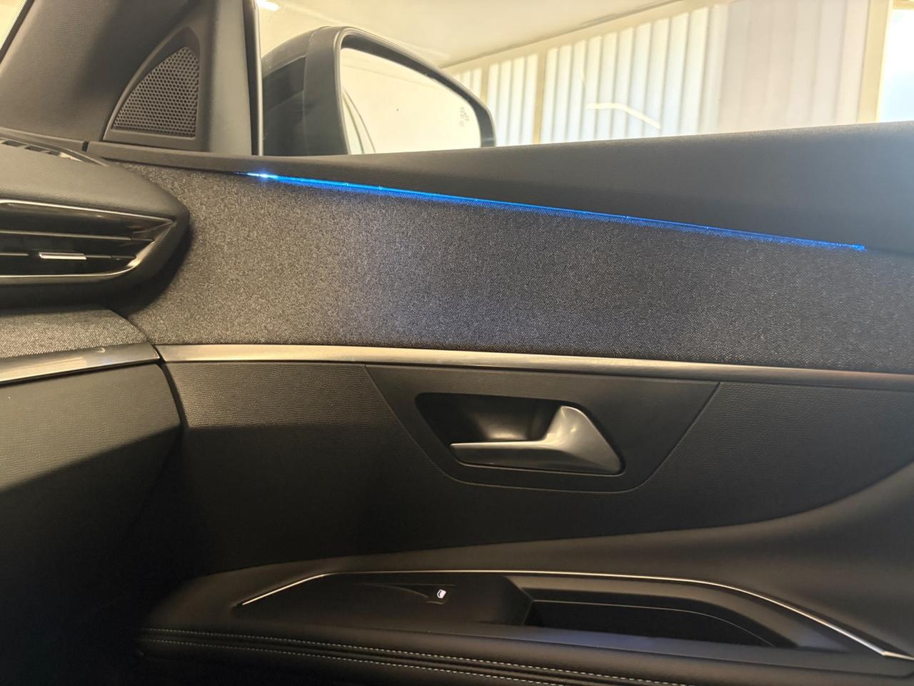 Peugeot 3008 BlueHDi 130 S&S EAT8 Allure Pack Pari al nuovo