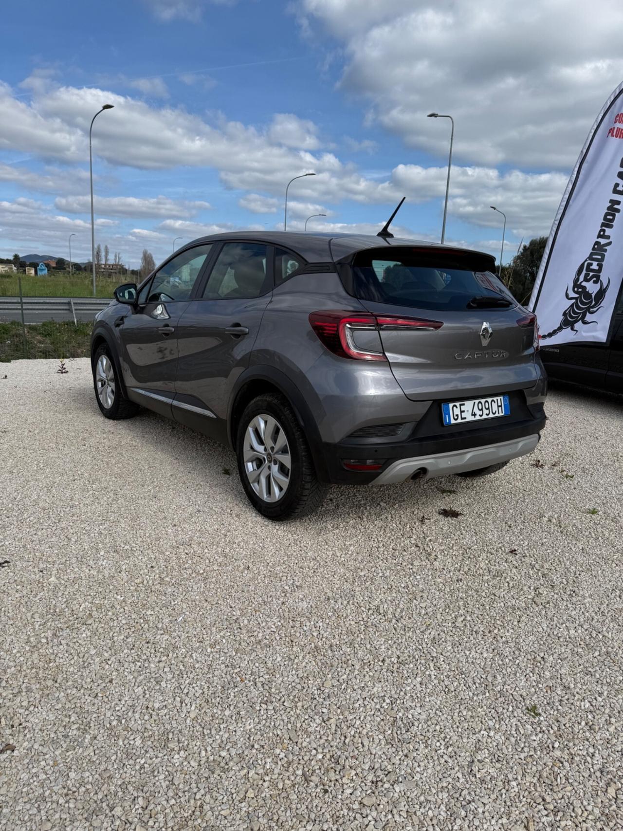 Renault Captur Blue dCi 115 CV EDC Intens