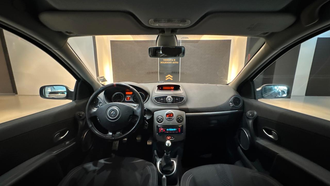 Renault Clio 2.0 200CV 3 porte RS F1 Team - 2007