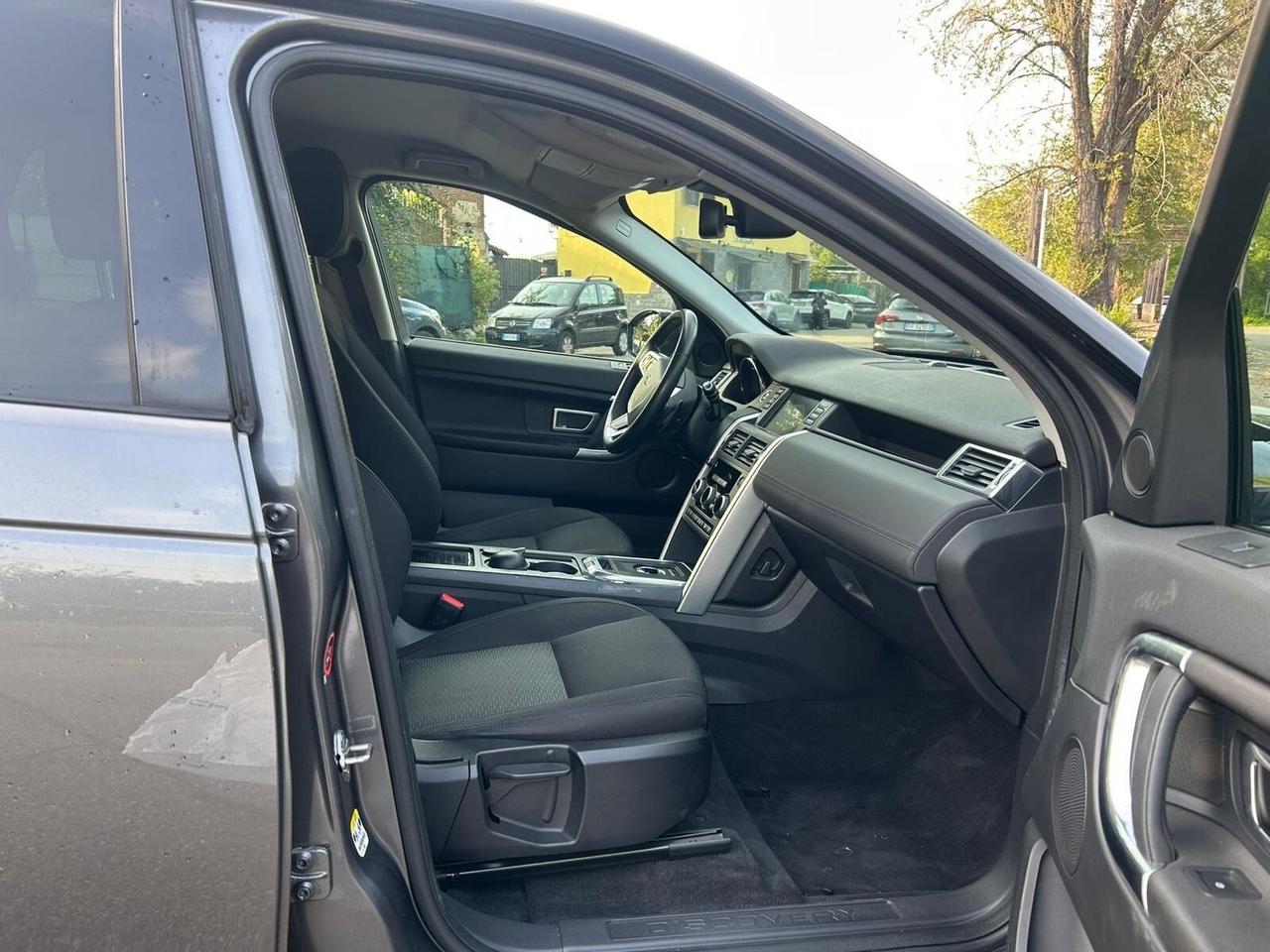 Land Rover Discovery Sport 2.2 TD4 SE