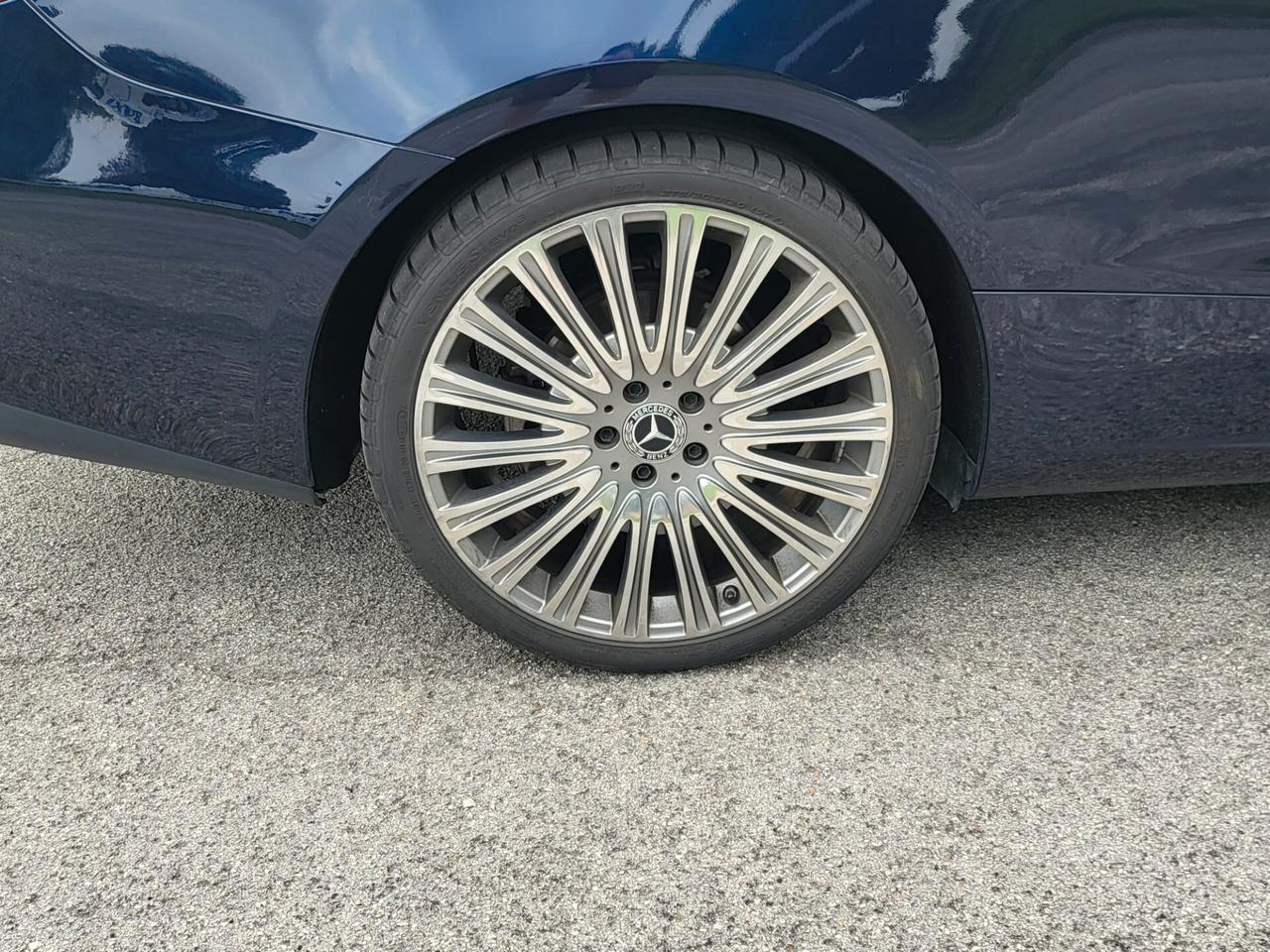 Mercedes-benz E 220 E 220 d 4Matic Business Sport