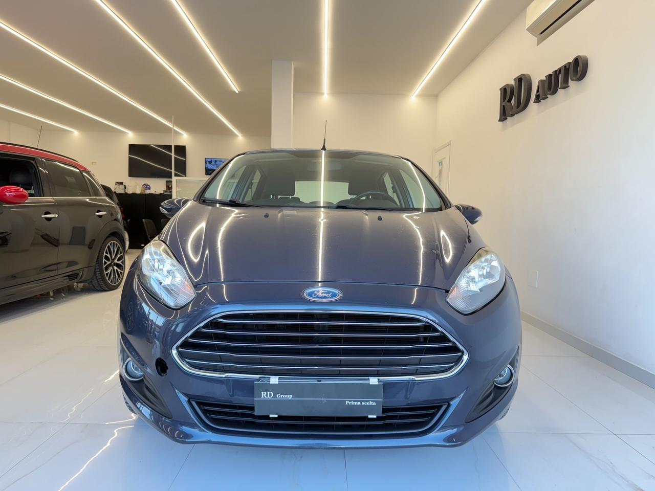 Ford Fiesta 1.5 TDCi 75CV Titanium unico proprietario ok neopatentati
