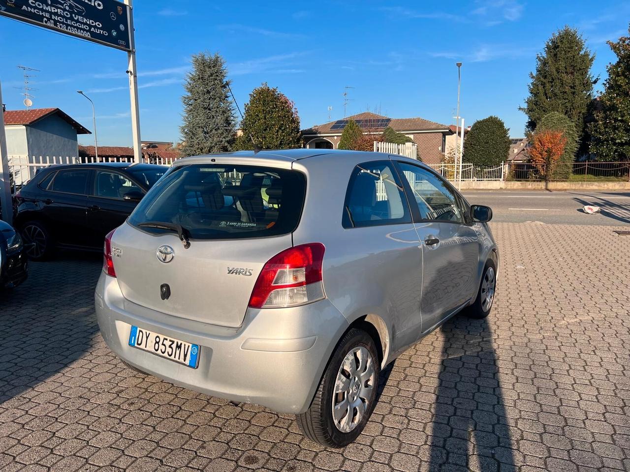 Toyota Yaris 1.0 3 porte