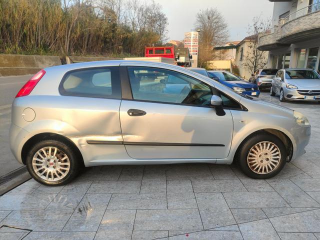 FIAT Grande Punto 1.2 3 p. Active 65cv
