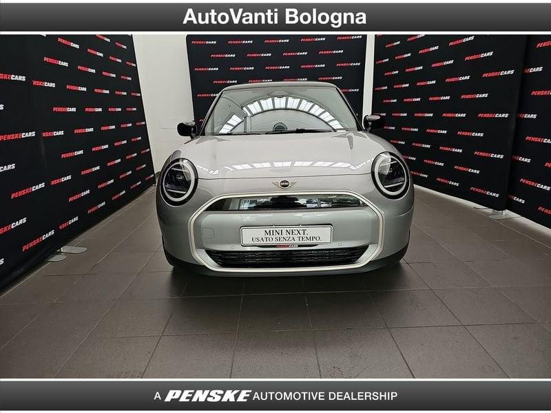 MINI Cooper Mini Cooper E Favoured