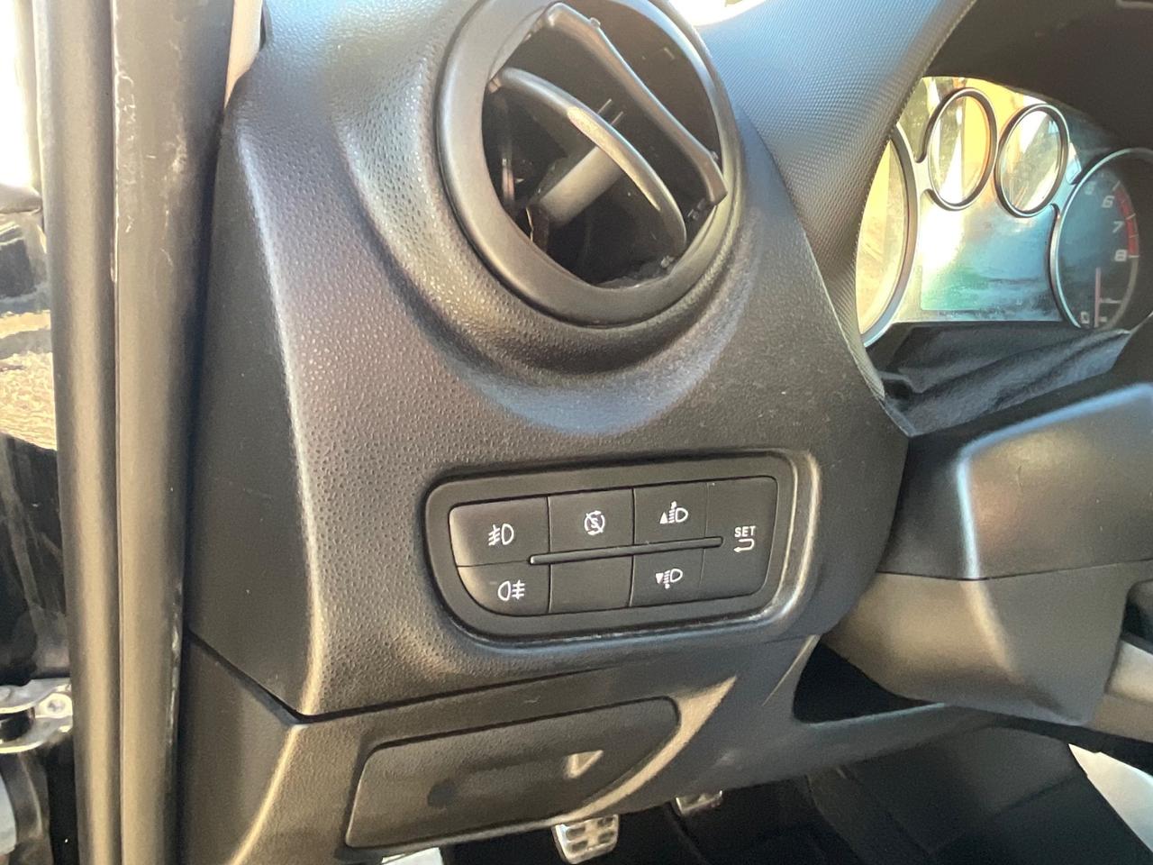 Alfa Romeo MiTo 1.4 78 CV 8V S&S Distinctive