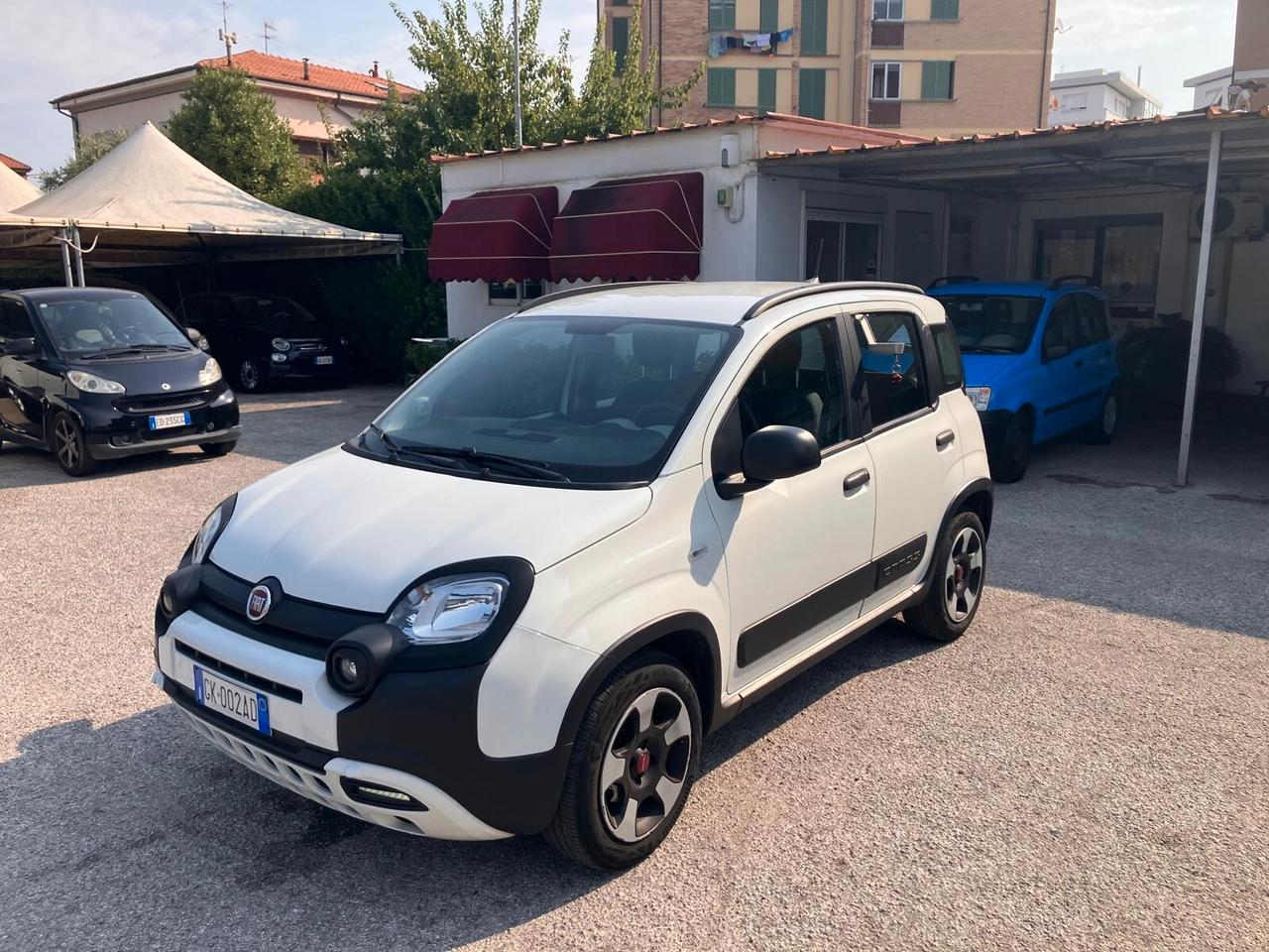 FIAT PANDA 1.0 70cv S&S Hybrid City Cross