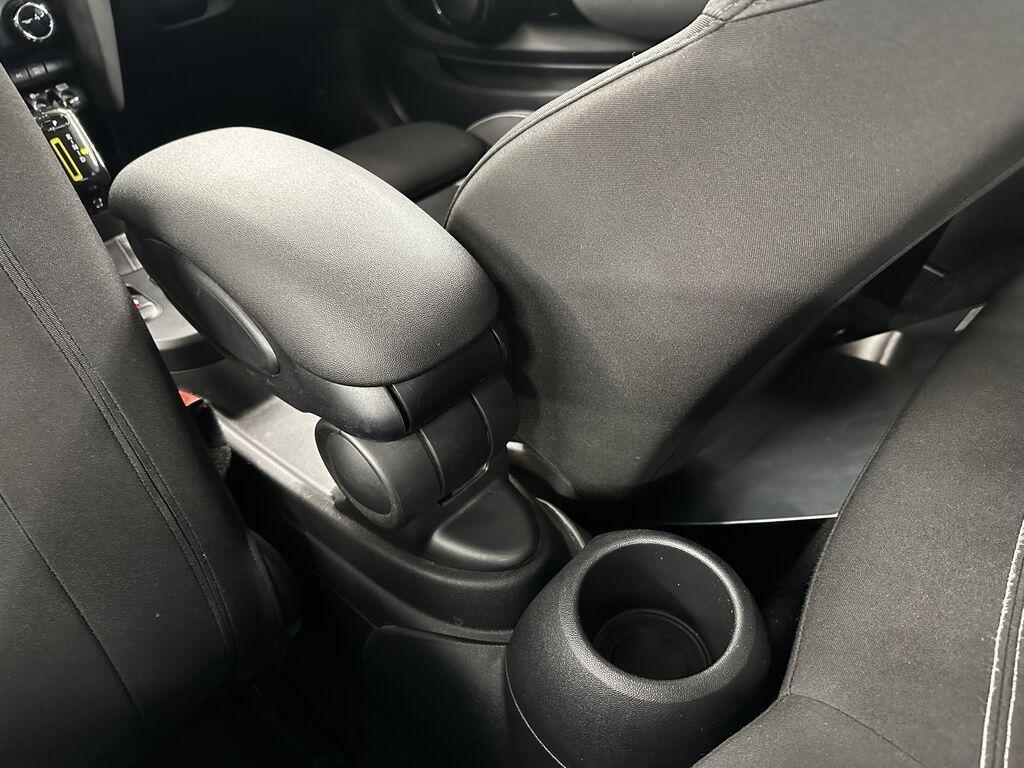 Mini Cooper SE 3p Classic auto