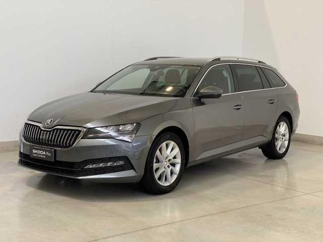 SKODA Superb 2.0 TDI EVO 150 CV SCR DSG Wagon Executive