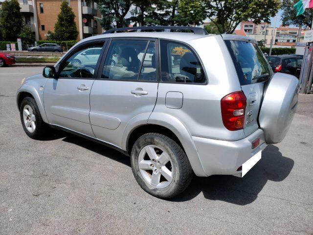 TOYOTA RAV 4 2.0 Tdi D-4D 5 Porte Sol