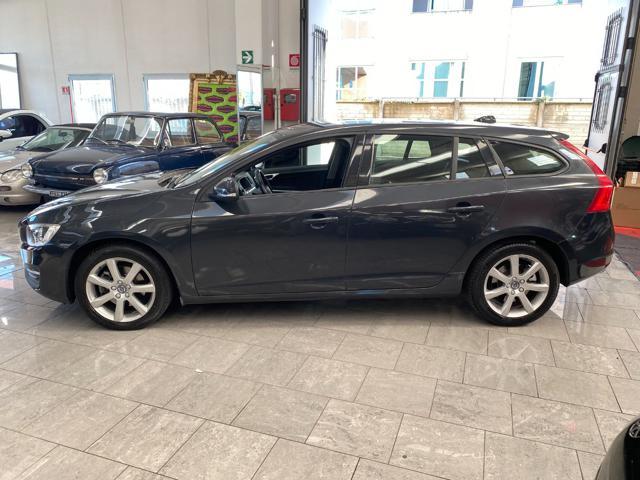 VOLVO V60 D2 Geartronic Kinetic