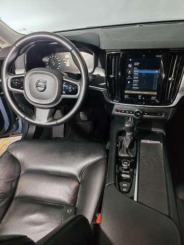 Volvo V90 2.0 D4 190cv Momentum Auto