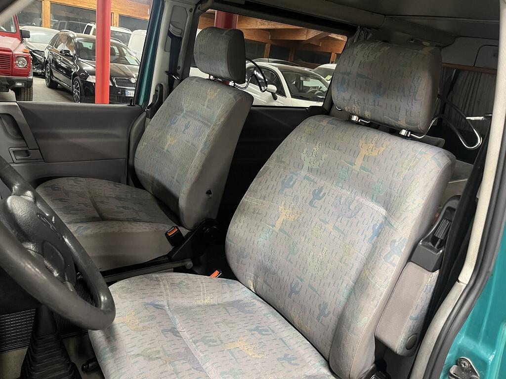 Volkswagen California T4 2.5 TDI Letto e Cucina