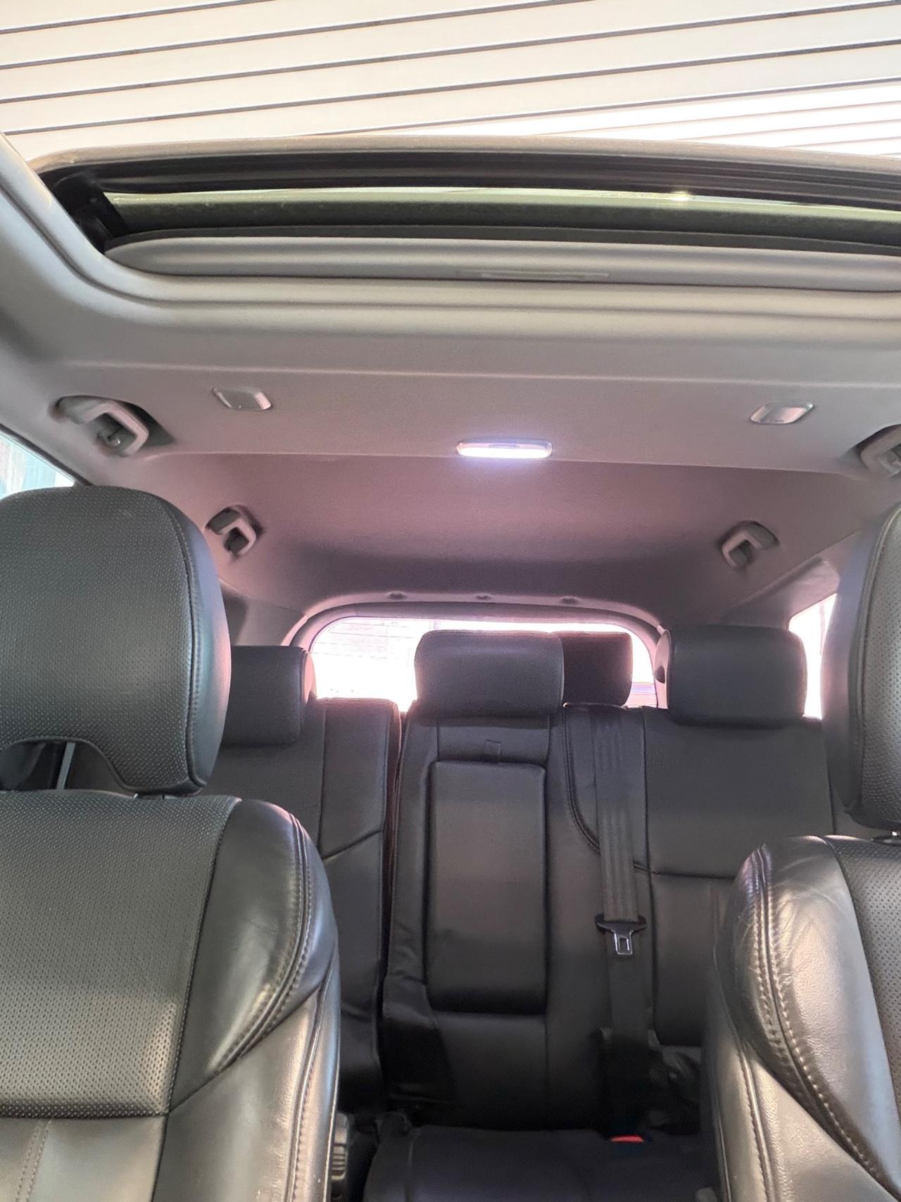 Mahindra XUV500 2.2 16V FWD W10