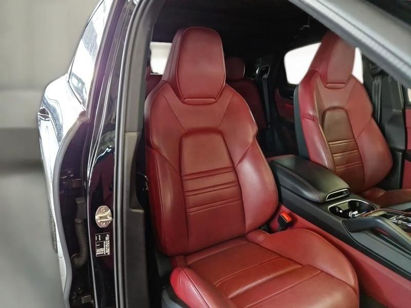 PORSCHE CAYENNE 3.0 V6 Auto COUPE