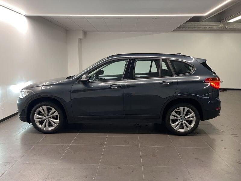 BMW X1 SDRIVE18D ADVANTAGE