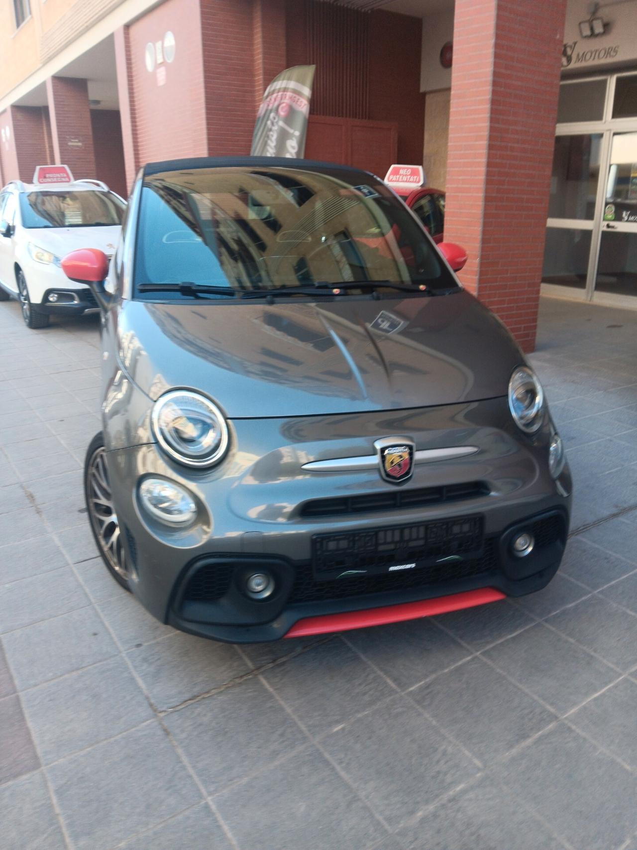 Abarth 595 C 1.4 Turbo T-Jet 145 CV