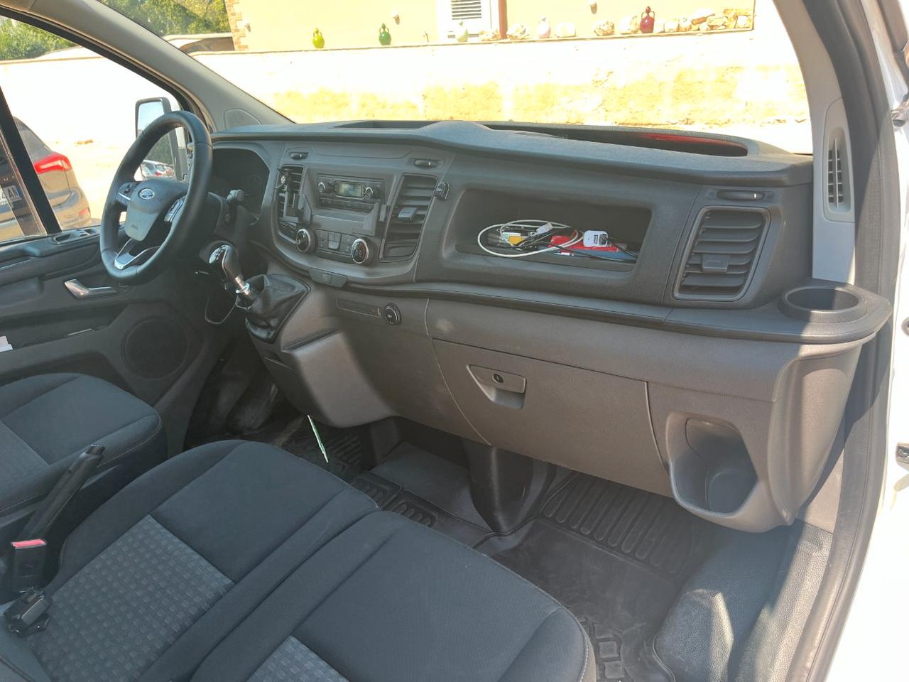 FORD Transit Custom 300 2.0 tdci 130cv Titanium L2H1 E6