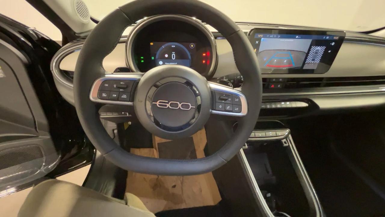 Fiat 600 Hybrid DCT MHEV La Prima '25 Km 0