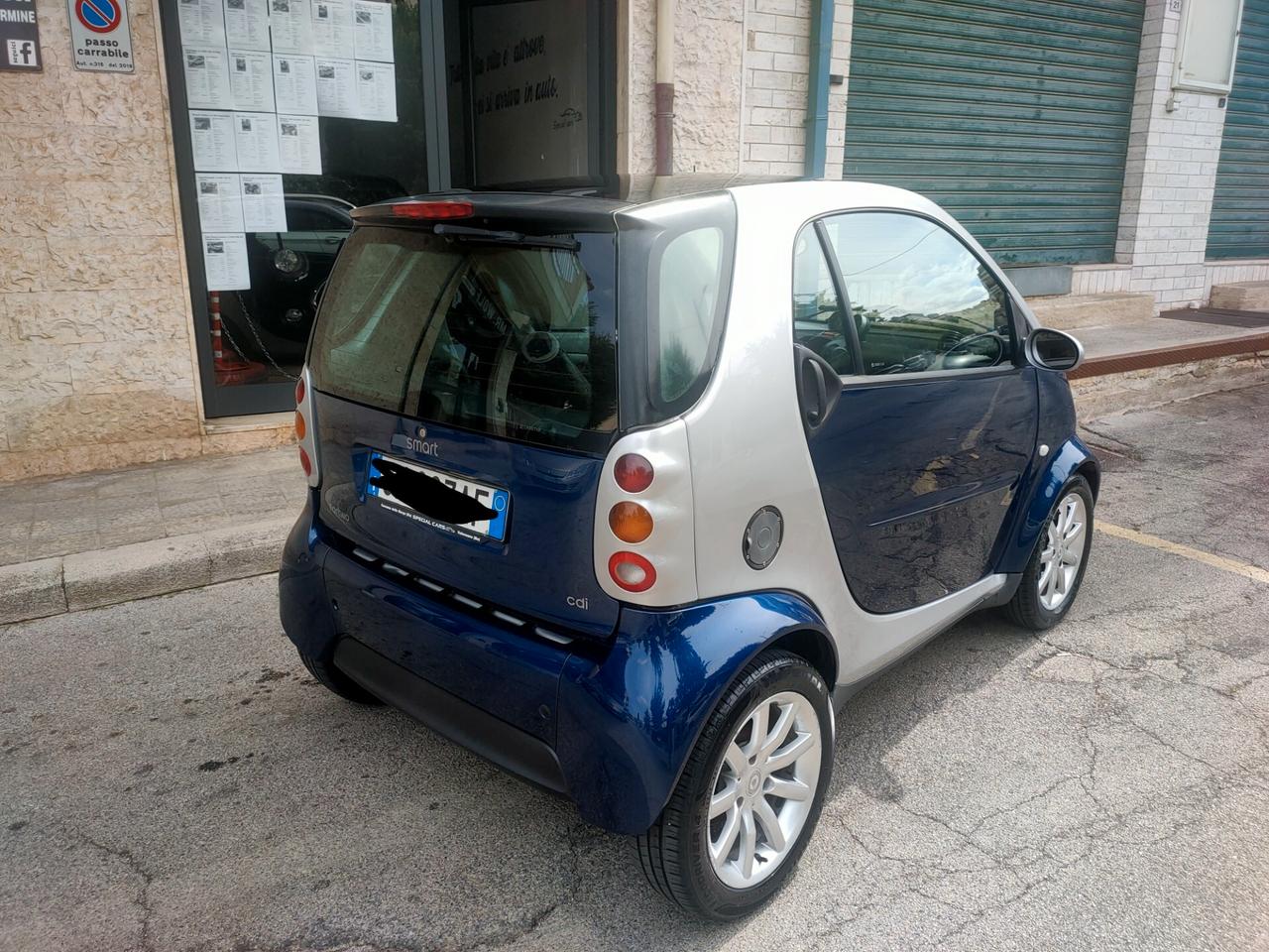 Smart ForTwo 800 coupé pure cdi