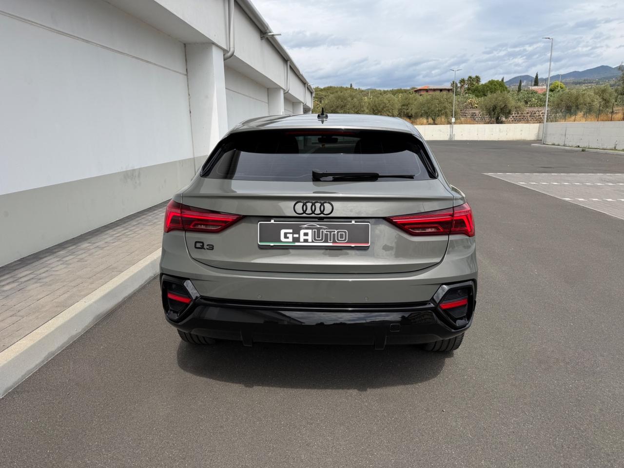 Audi Q3 SPB 35 TDI S line edition