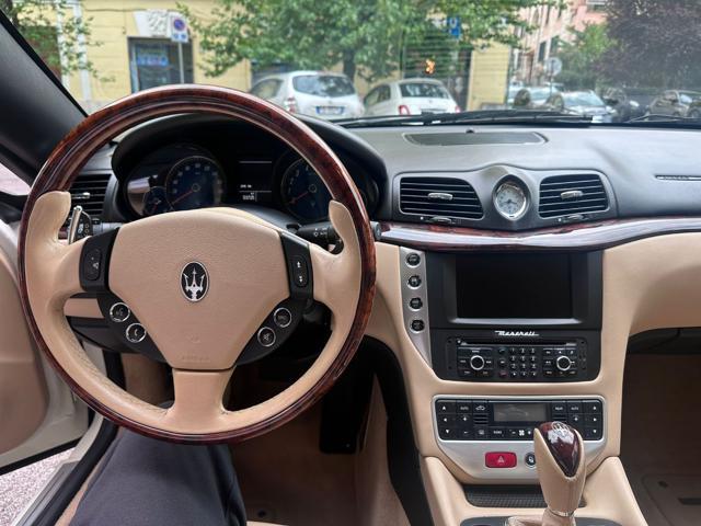 MASERATI GranCabrio 4.7 V8-Full Optional
