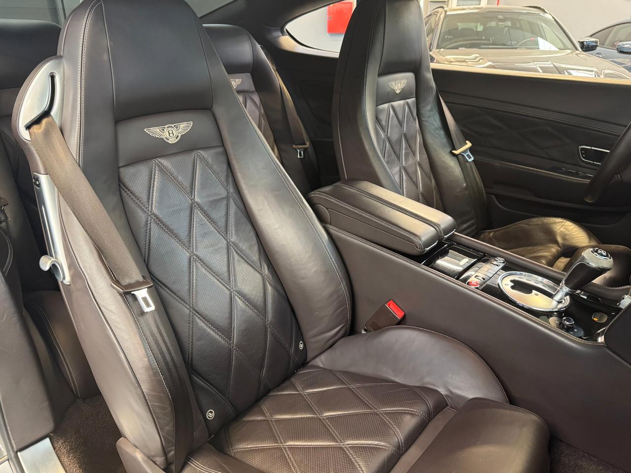 Bentley Continental GT 6.0 Speed - 610CV