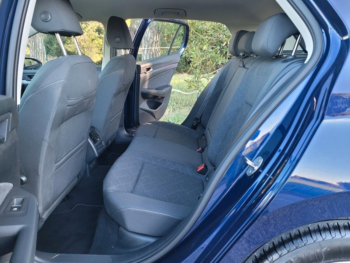 Volkswagen Golf 1.5 eTSI 130 CV EVO ACT DSG Life