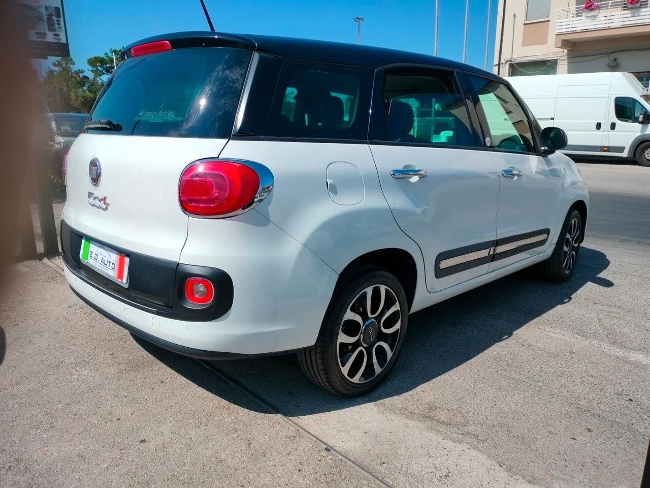 Fiat 500L Living 0.9 TwinAir Turbo Natural Power Lounge