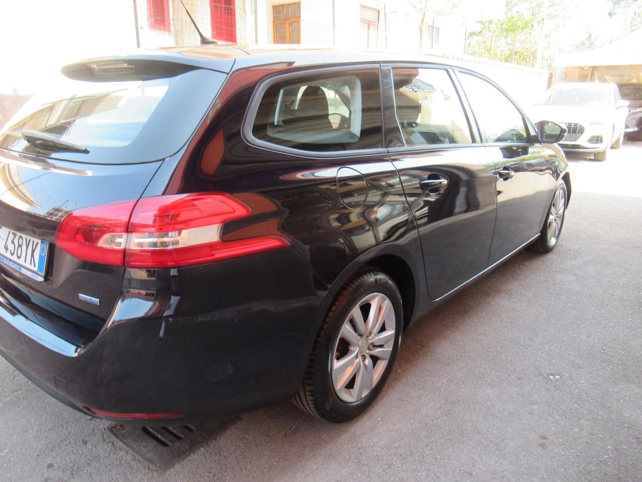 Peugeot 308 BlueHDi 120 S&S SW Business
