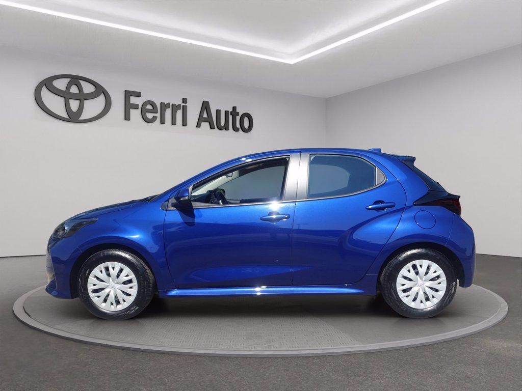 TOYOTA Yaris 1.0 active del 2022